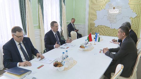 Сотрудничество Беларуси и Узбекистана обсудили в Миноблисполкоме