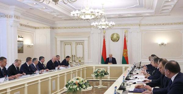 State and development of mineral resource base of Belarus discussed at a meeting with the President