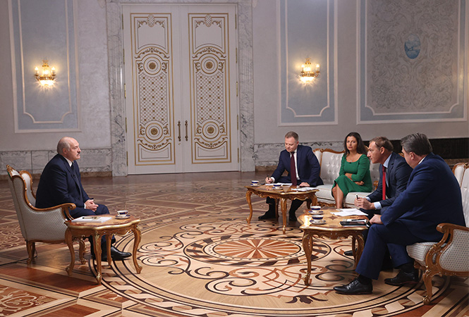 Alexander Lukashenko’s big interview to leading Russian media