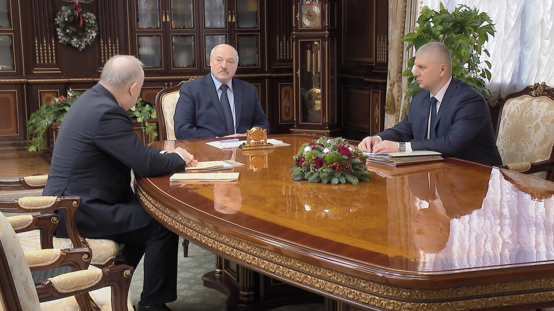 А.Лукашенко подчёркивает важность ценовой стабильности 