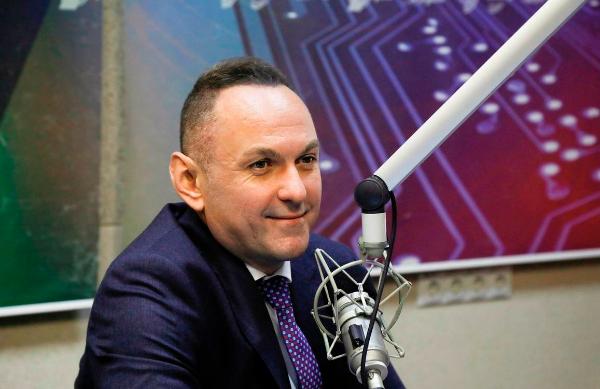 Главный директор дирекции телеканала "Беларусь 24", рассказал почему в телеэфире канала появился флагманский проект Белорусского радио