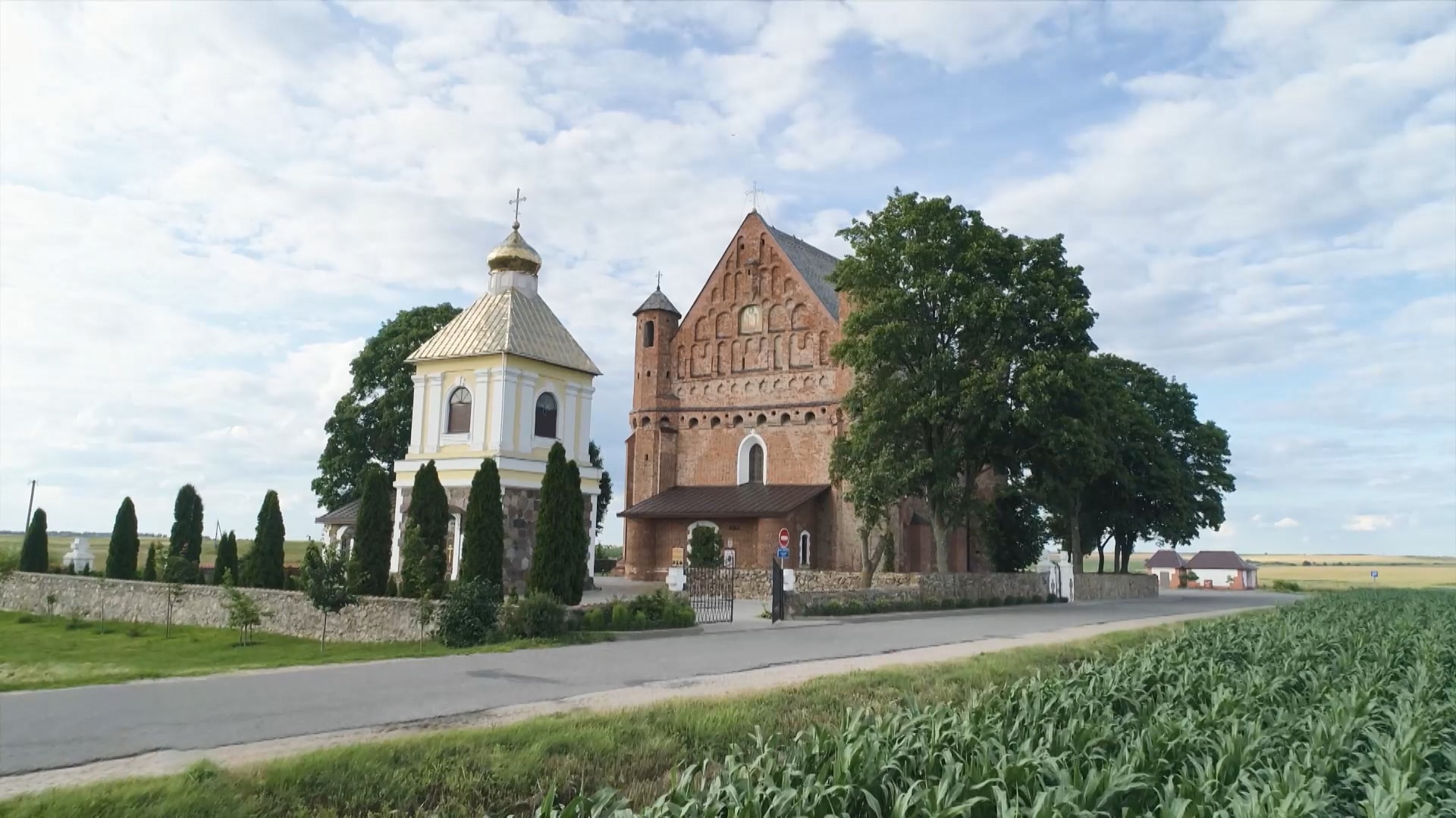 Сынковичская Михайловская церковь-крепость 
