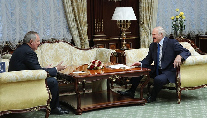  Александр Лукашенко сегодня обсудил с главой «Роскосмоса» реализацию совместных проектов
