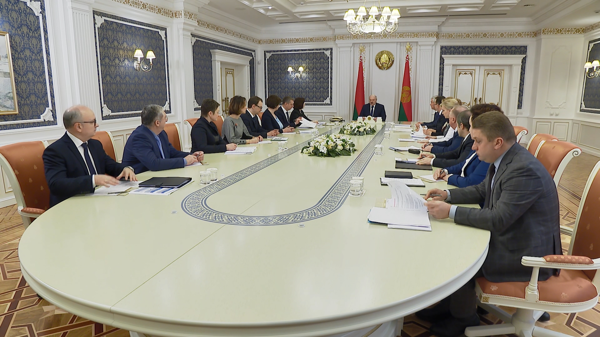 А.Лукашенко провёл совещание по вопросам здравоохранения