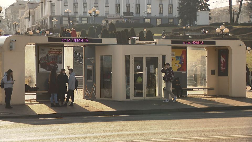 240 смарт-остановок установят в Минске