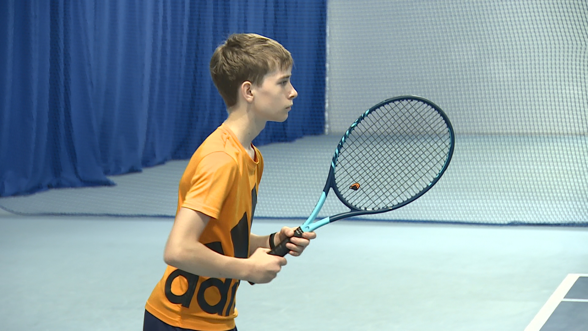В нынешнем году на детский турнир по теннису «Золотая ракетка» заявились 14 команд со всей республики