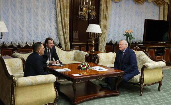 A. Lukashenko held a meeting with the Ambassador of Kazakhstan to Belarus E. Baizhanov