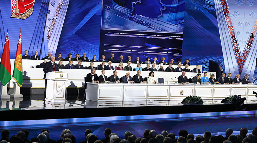 Łukaszenka: Dzisiejsza Ukraina jest poligonem, na którym decydują się losy porządku światowego 