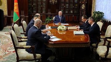 Работу банковской системы обсудили у Президента