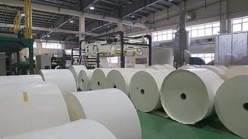 На бумажной фабрике в Добруше осваивают новые виды продукции