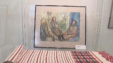 Израильская художница передала в дар Национальному историческому музею Беларуси свои работы